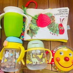 ベビー用品 まとめて 授乳クッション おもちゃ 搾乳器 エールベベの画像