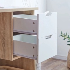 【お譲り決まりました】引き出し付きデスク の画像