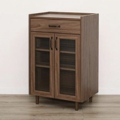 ニトリ　リビングボード　キャビネット　食器棚の画像