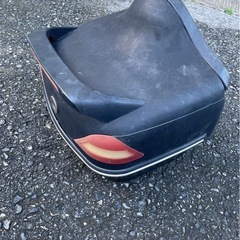 リアボックスの画像