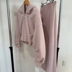 【新品】SNIDEL♡Sustainableスウェット セットアップ ピンクの画像