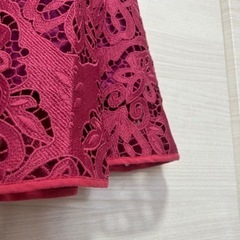 MERCURYDUO レースフレアスカートの画像