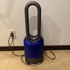 【受け渡し者様が決まりました】dyson ダイソン 空気清浄機能付き ホット&クールHP03 液晶に難ありの画像