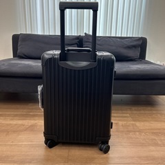 HONMAブラック キャリーケース 約50cm 未使用品
の画像