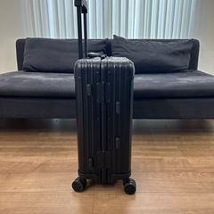 HONMAブラック キャリーケース 約50cm 未使用品
の画像