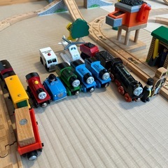 木製トーマスセットの画像