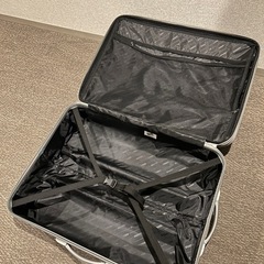 キャリーケース大　American tourister の画像