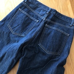 ユニクロ　ジーンズの画像