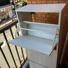 シューボックス　IKEAの画像