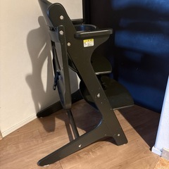 ベビーチェア　中古無料の画像