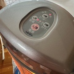 ハロゲンヒーター　首振り　機能付きの画像