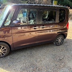 ダイハツ タントの画像