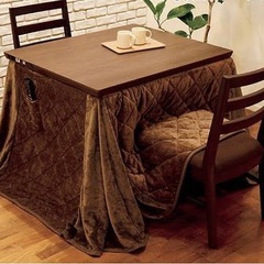 USB高脚こたつ2人掛用、丸椅子2つ こたつテーブル定価:27800円の画像