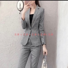 スーツ　上下セット　2点売り　美品　レディースの画像