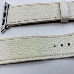 【正規】HERMES Apple Watch バンド 38mm 40mm 41mm 互換 レザー ストラップ 白系/オフホワイト 箱 ポーチ 取説 タグ付の画像