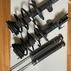 ヴェルファイア  20 純正ショック一式の画像