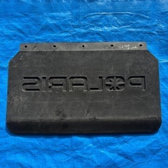 スノーモービル Polaris スノーフラップの画像