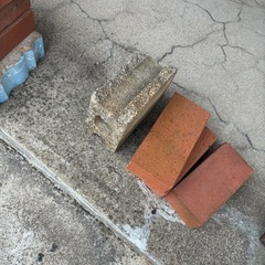 レンガ　ブロックまとめて(お渡しする方決まりました
)の画像