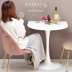 半円テーブル/ダイニングテーブルの画像