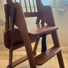 ベビーチェアの画像