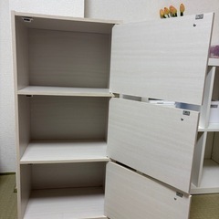 棚　ドア付きの画像