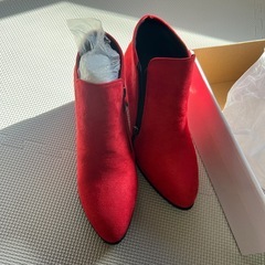①⑥　赤いブーティ　試着のみ　サイズ38の画像