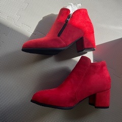 ①⑥　赤いブーティ　試着のみ　サイズ38の画像