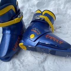 スキー靴　23cm 子供用の画像
