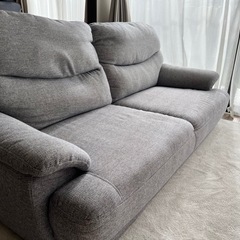 （お受け渡し予定者様決まりました）ニトリ　3人掛けソファの画像