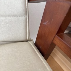 1人掛け　肘掛け付き　椅子　円背椅子　やすらぎ1の画像