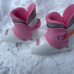 スキー靴　子供用　の画像