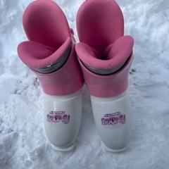 スキー靴　子供用　の画像