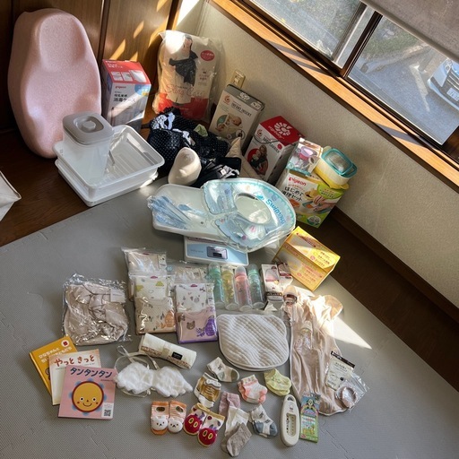 ①⑦　出産準備　おまとめ　哺乳瓶　マグ　体重計　