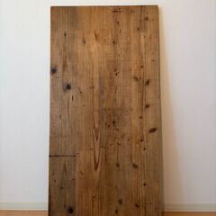 天然木×鉄脚のダイニングテーブルの画像