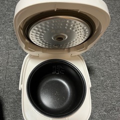 炊飯器 マイコン式 Haier製　JJ-M55B の画像