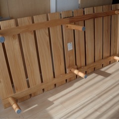 高さが変えられる天然木スノコベッド OSMOS (オスモス)の画像