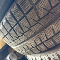 215/60/16  ブリザック　レボGZ　スタッドレスタイヤの画像
