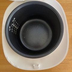 炊飯器の画像