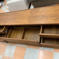 ＼家具＊家電のお店／【ｼﾞｬﾝｸﾞﾙｼﾞｬﾝｸﾞﾙ石川金沢店】 滅多に入荷なし！ 木庵 テレビボード マルミヤ W(幅)180×D(奥行き)46.5×H(高さ)42.5cmの画像