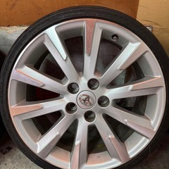 トヨタ純正18インチホイールの画像