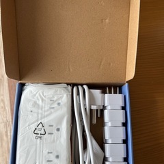 海外旅行用 変換プラグ7本付きの画像