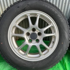 PCD114.3mm？ スタッドレス 4本セットの画像