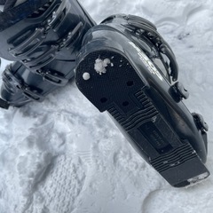 スキー靴　27cmの画像