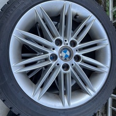 BMW Mスポーツホイールとスタッドレスの画像