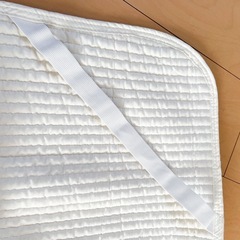 【取引中】綿100%  敷きパッド シングルサイズの画像