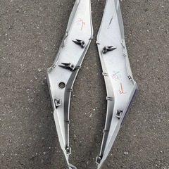 YZF-R25 2017 テールサイドカウルの画像