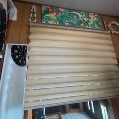 ロールカーテン　ロールスクリーンの画像