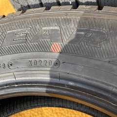 スタッドレスタイヤの画像