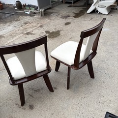 イス  4脚セット  回転式 　ダイニングテーブルの画像