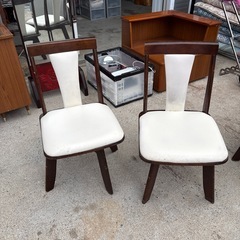 イス  4脚セット  回転式 　ダイニングテーブルの画像